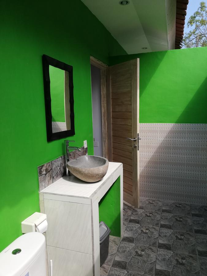 Kakiang Homestay Lembongan Exteriör bild